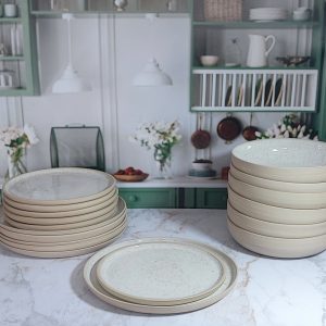 Keeha céramique – Assiette à diner – Blanc Cristallin